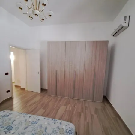 La Casa Rossa * Siderno