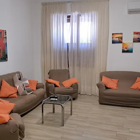 La Casa Rossa *